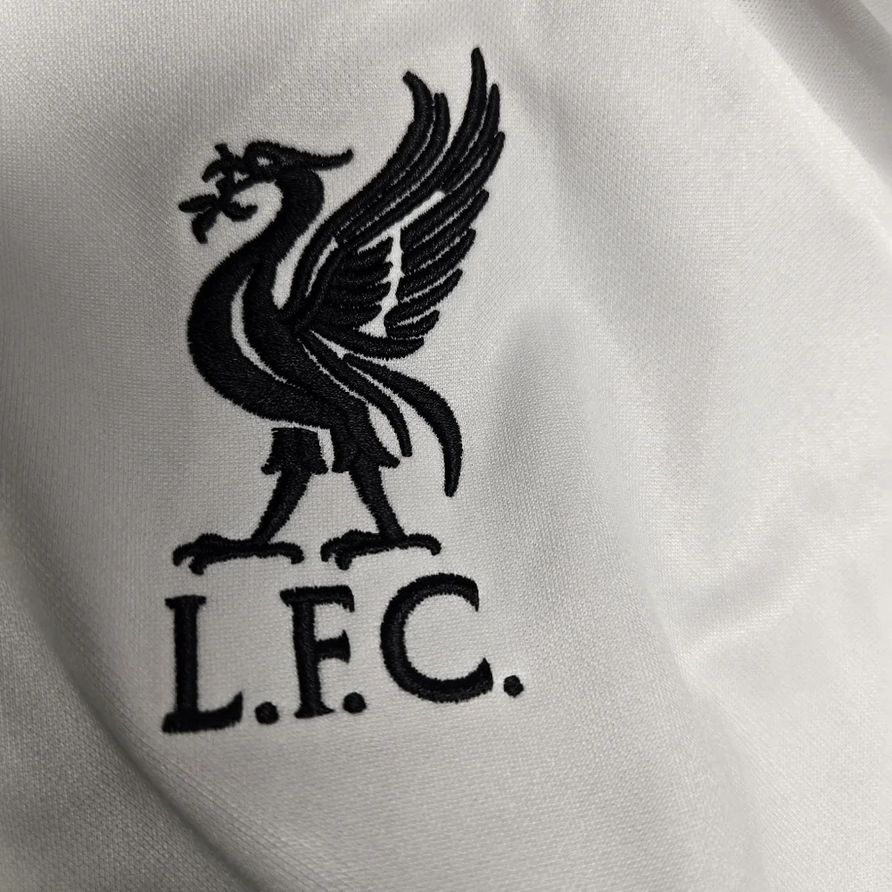 Nike Liverpool FC White/Green Away Soccer Jersey Men's Large - Picture 5 of 7